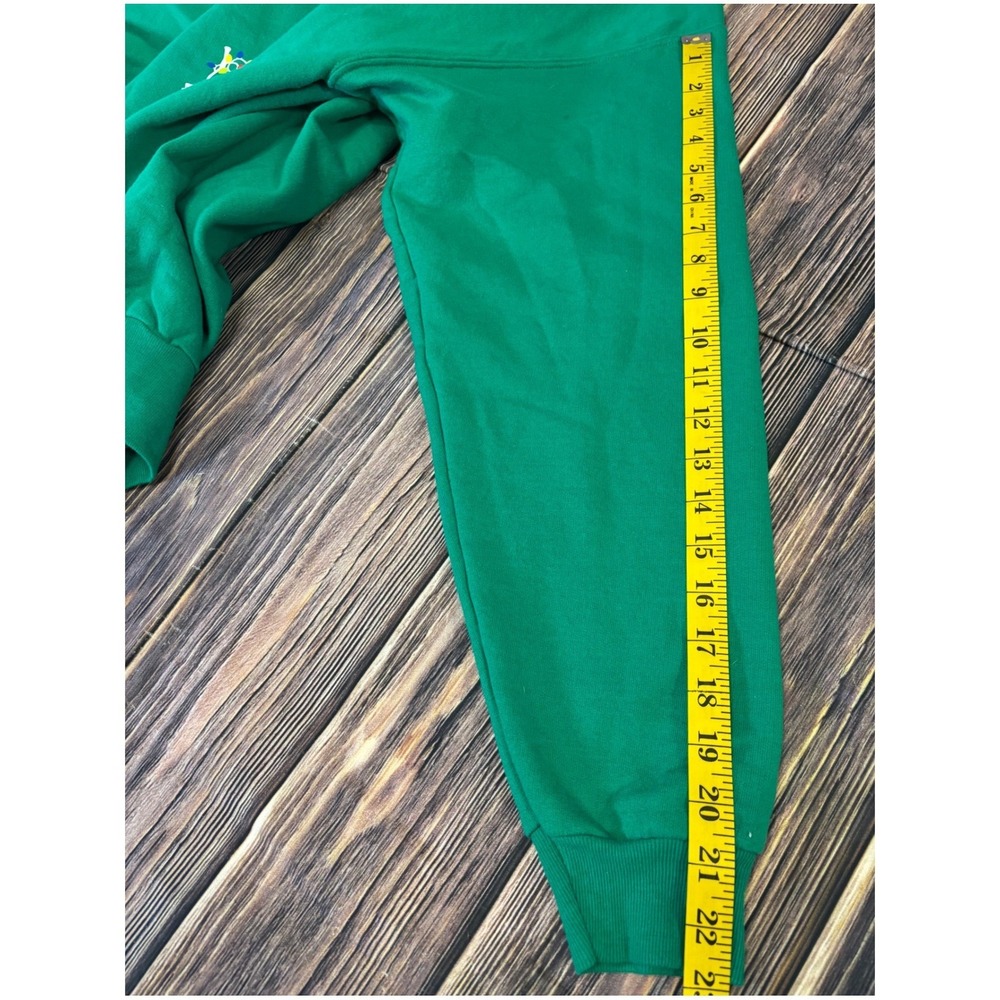 Sweatshirt Mens L/G Green Castle Christmas Graphic Print Preshrunk Pullover - Picture 10 of 12